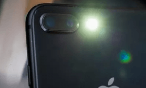 İPhone’da LED Flaş Bildirimleri Nasıl Etkinleştirilir